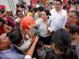Lleva Mónica Villarreal servicios y apoyos a la colonia Nuevo Amanecere