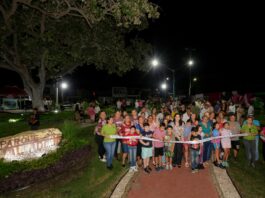 Entrega Mónica Villarreal rehabilitación del parque Valladolid en la colonia Insurgentes