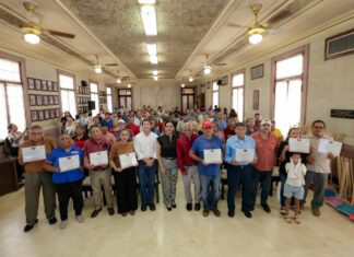 Encabeza Mónica Villarreal Anaya alianza con voceadores para fortalecer la limpieza de Tampico
