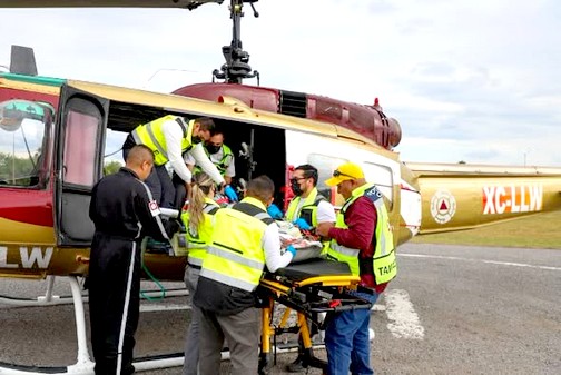 Trasladan en aeronave médica a paciente