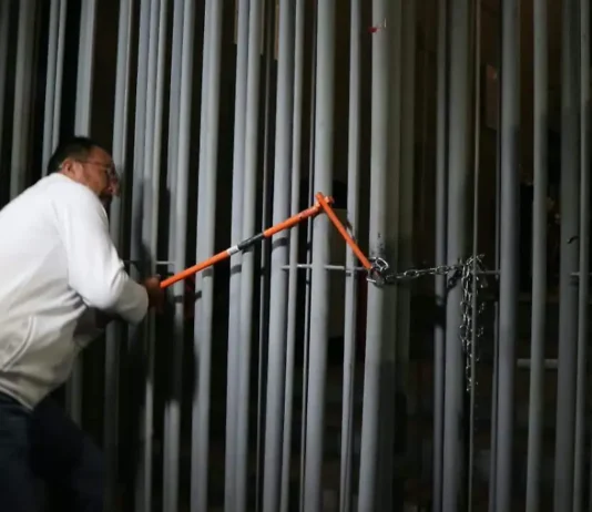 Trabajadores del IMSS dan portazo en su sindicato; Gobernación interviene para pactar mesa de diálogo